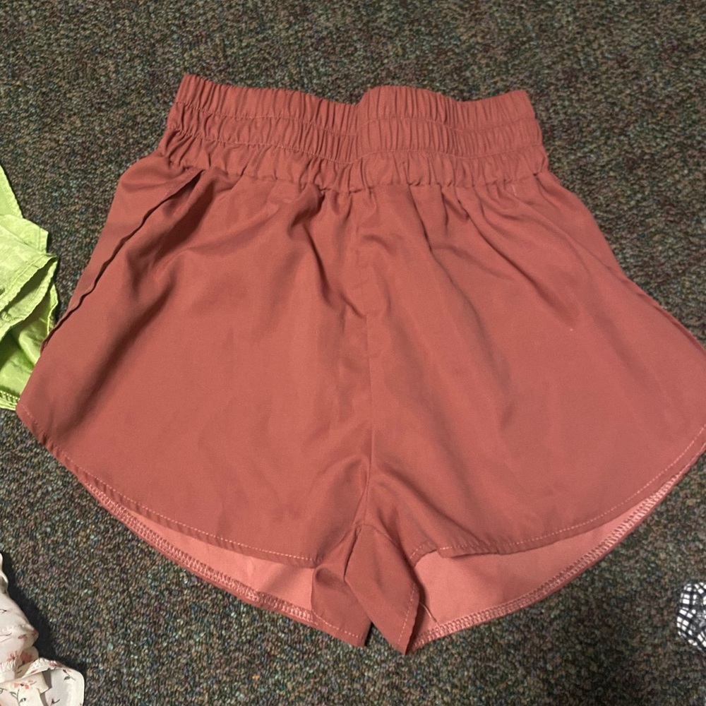 SHEIN Wrap Detail Sport Shorts Redwood S